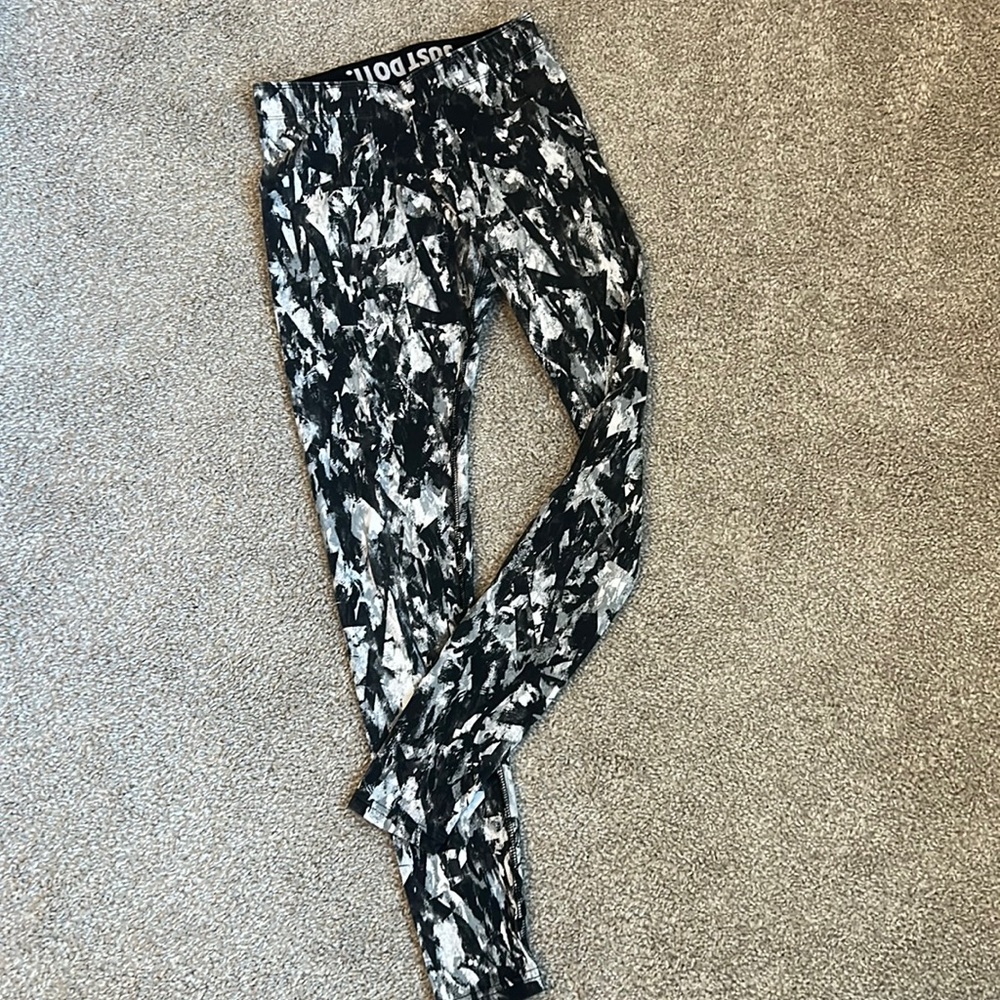 Nike workout leggings